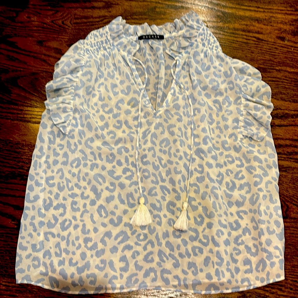 Sheer blouse with leopard print
